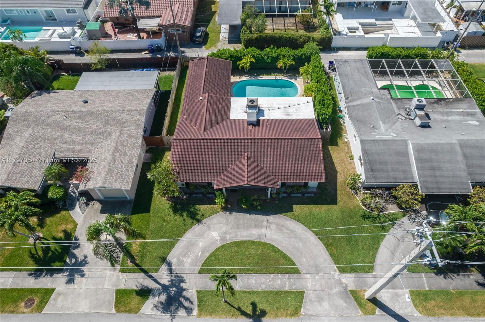 Real estate property located at 1320 Arthur St, Broward, Country Club Homes, Hollywood, FL