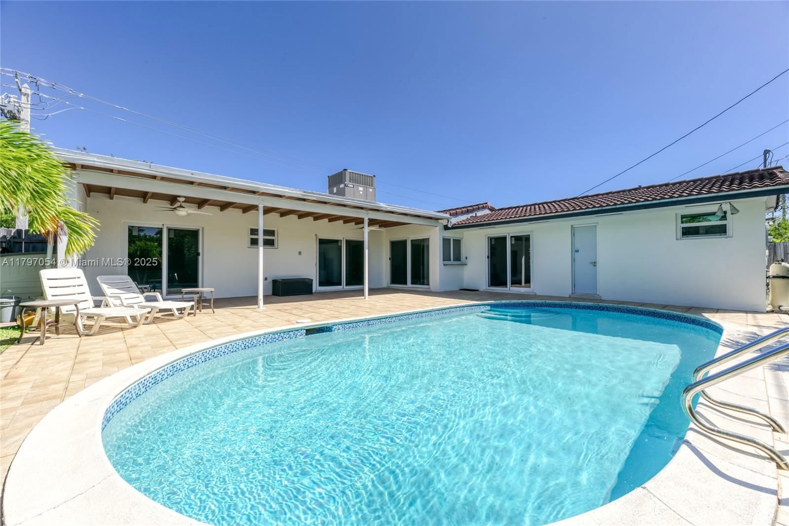 Real estate property located at 1320 Arthur St, Broward, Country Club Homes, Hollywood, FL