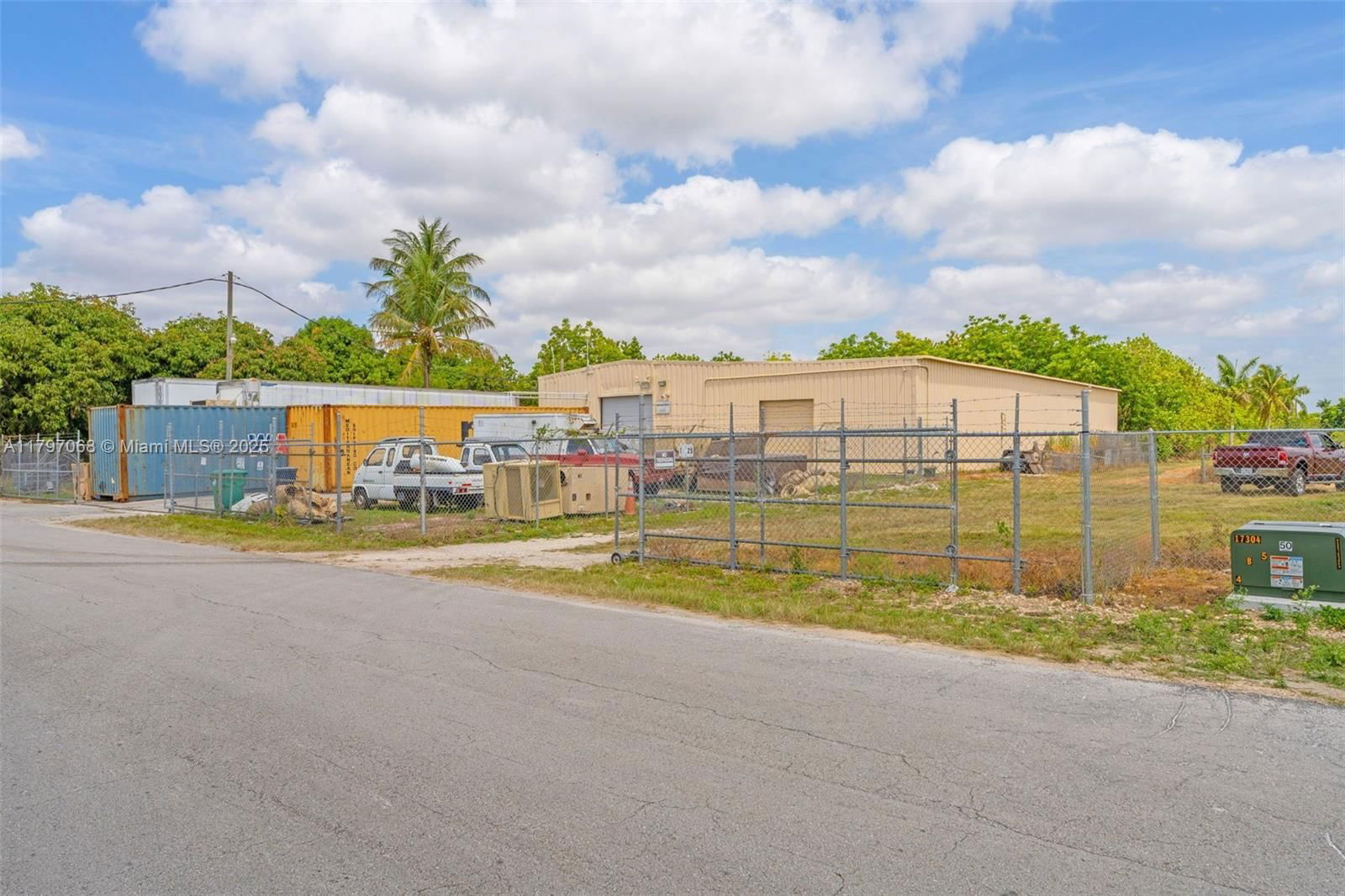 Real estate property located at 19700 188th St, Miami-dade, Redland Agri 11.71 Acres, Miami, FL