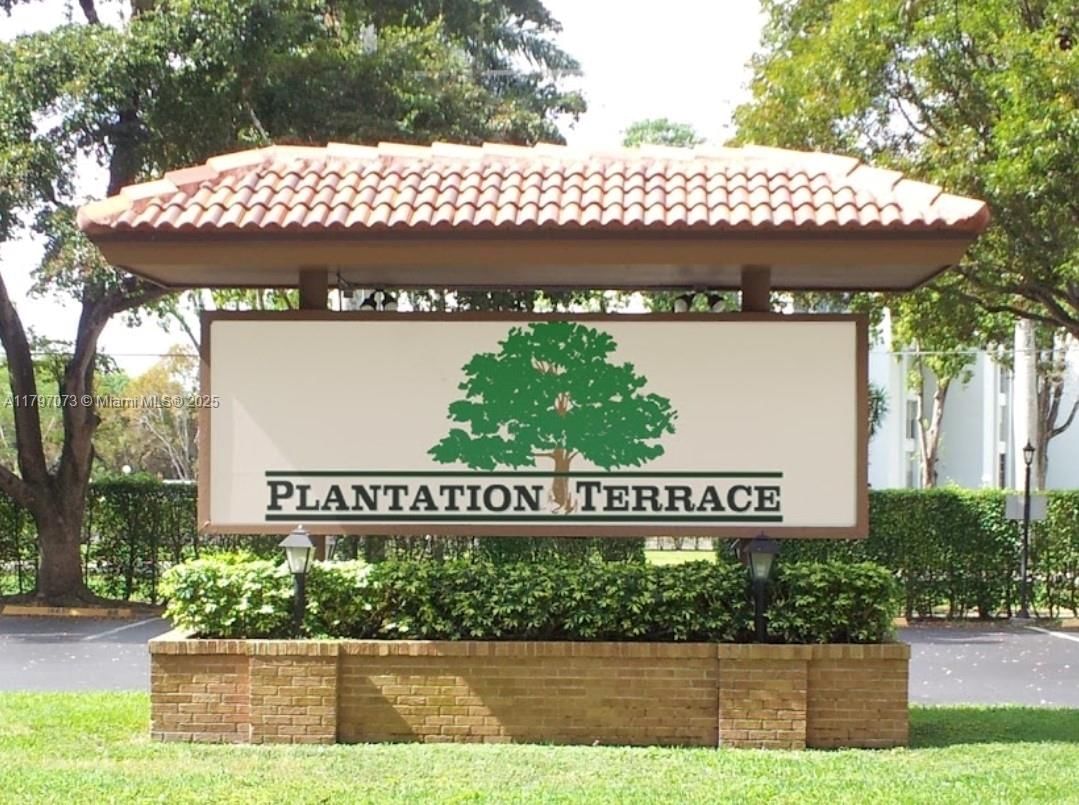 Real estate property located at 6731 Cypress Rd #110, Broward, Plantation Terrace Condo, Plantation, FL