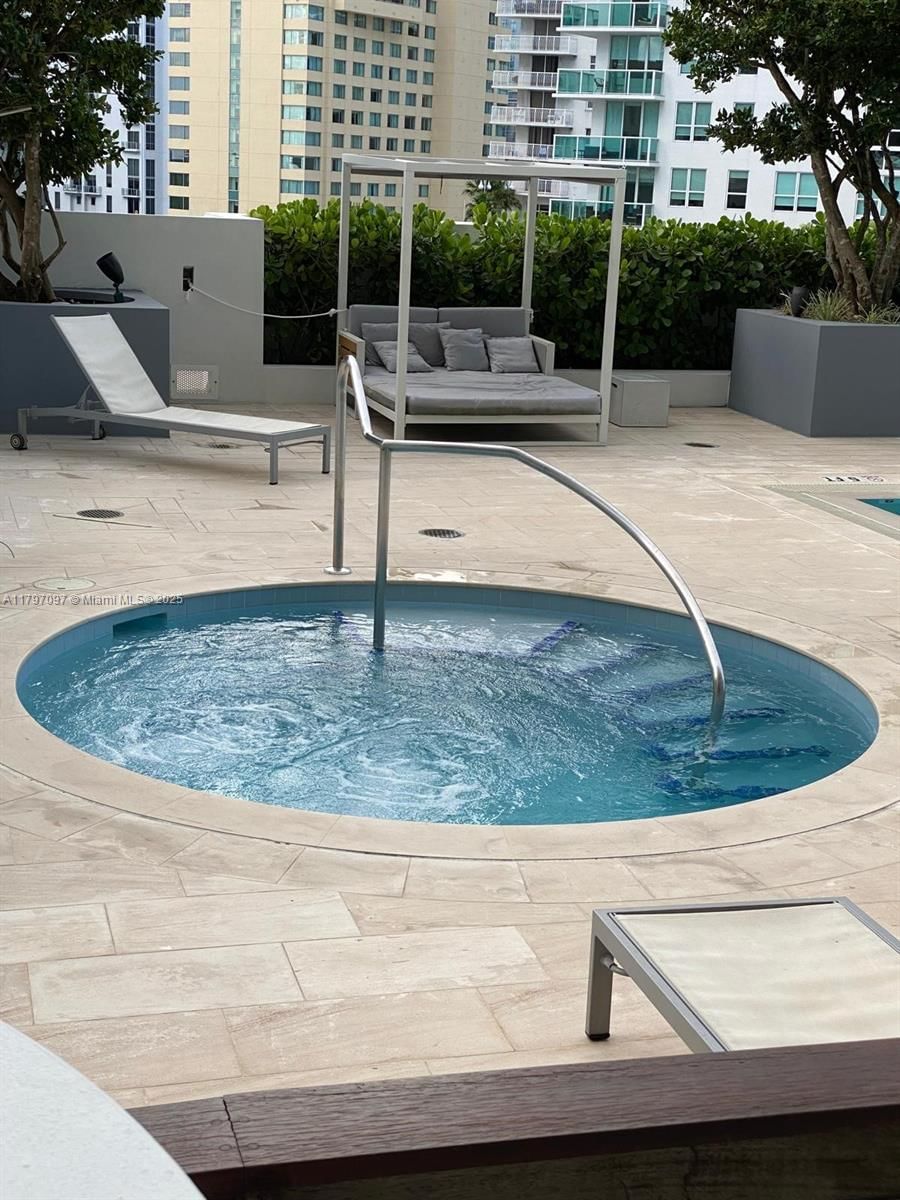 Real estate property located at 1300 Brickell Bay Dr #3501, Miami-dade, Brickellhouse, Miami, FL