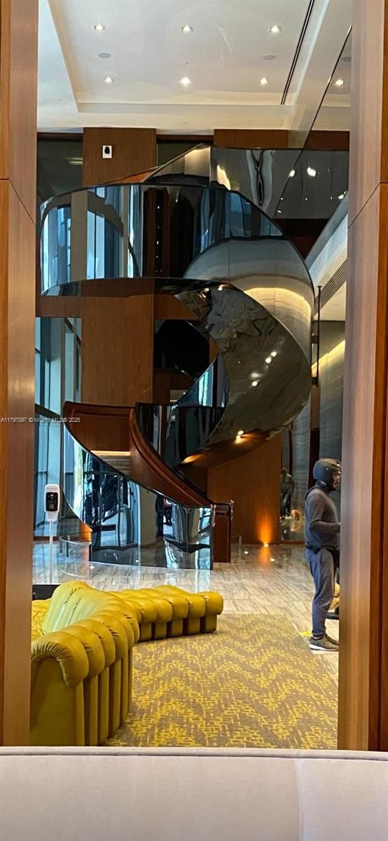 Real estate property located at 1300 Brickell Bay Dr #3501, Miami-dade, Brickellhouse, Miami, FL