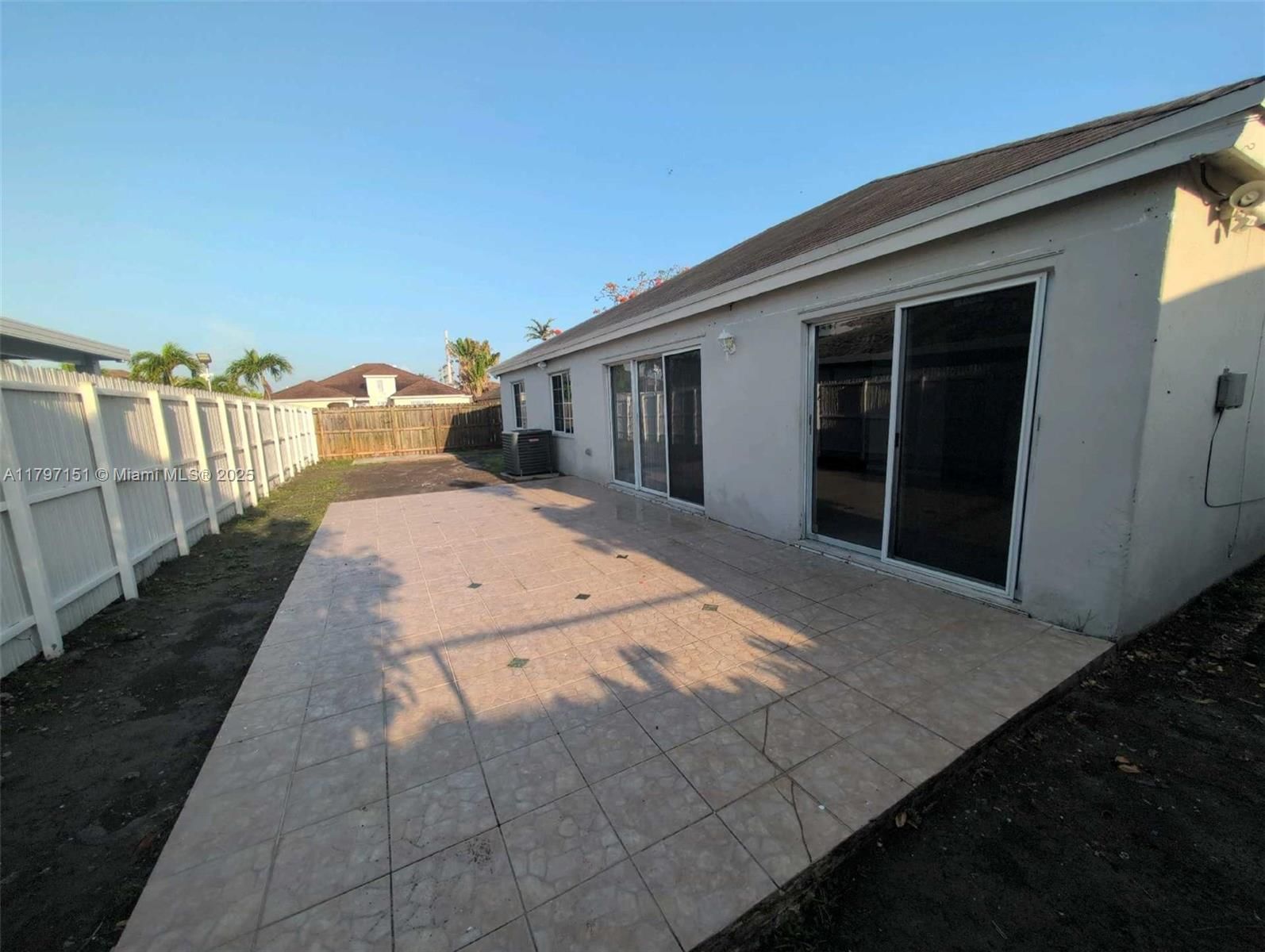Real estate property located at 13760 180th Ter, Miami-dade, Fantasy One, Miami, FL