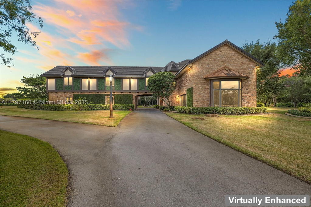 Real estate property located at 8700 Surrey Ln, Palm Beach, Palm Beach Farms Co 3, Boca Raton, FL
