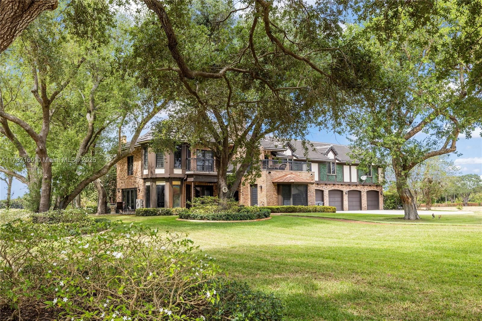 Real estate property located at 8700 Surrey Ln, Palm Beach, Palm Beach Farms Co 3, Boca Raton, FL