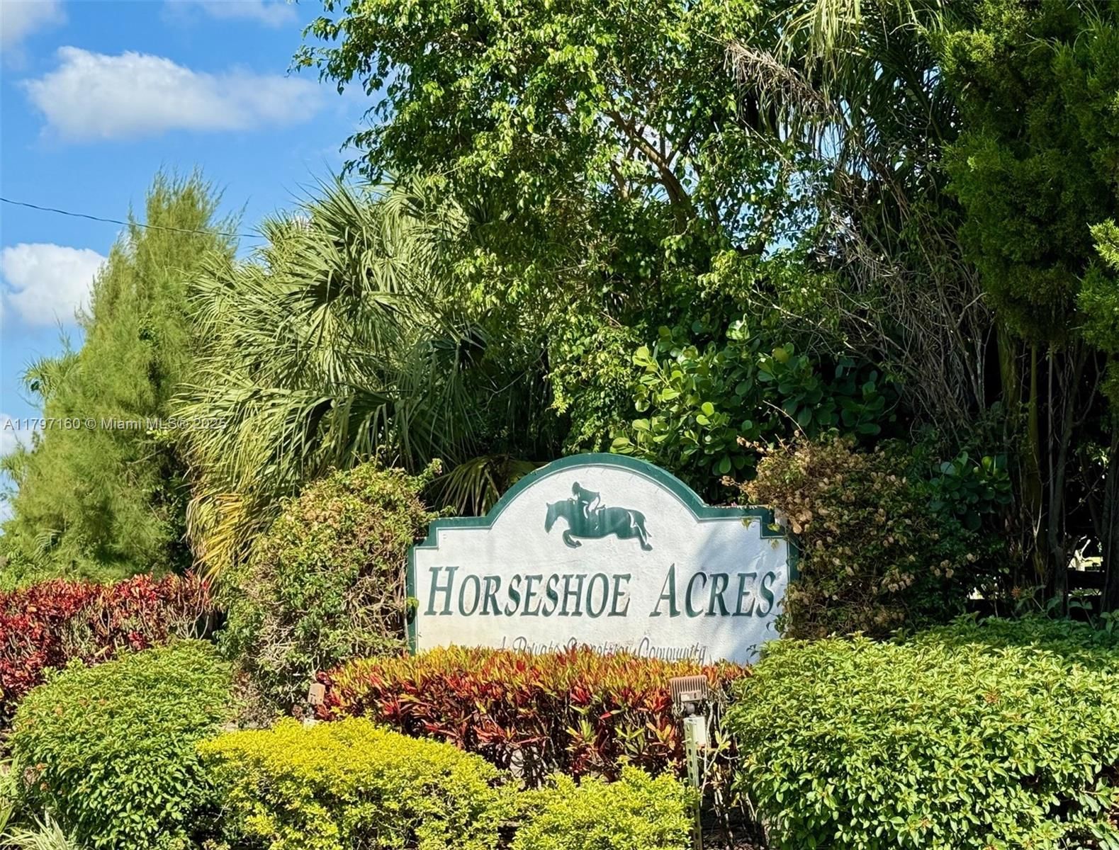 Real estate property located at 8700 Surrey Ln, Palm Beach, Palm Beach Farms Co 3, Boca Raton, FL