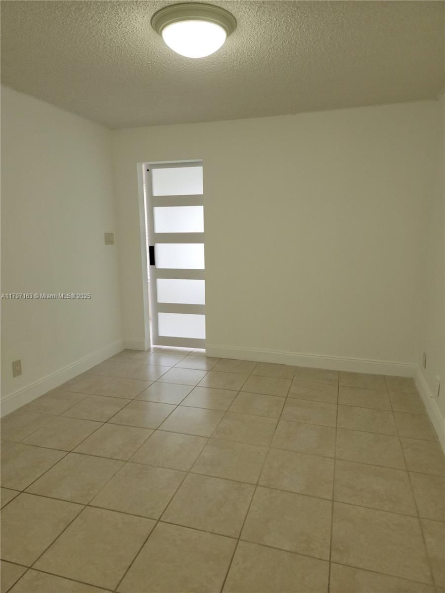 Real estate property located at 2900 University Dr #9107, Broward, Sundance At Davie Condo, Davie, FL