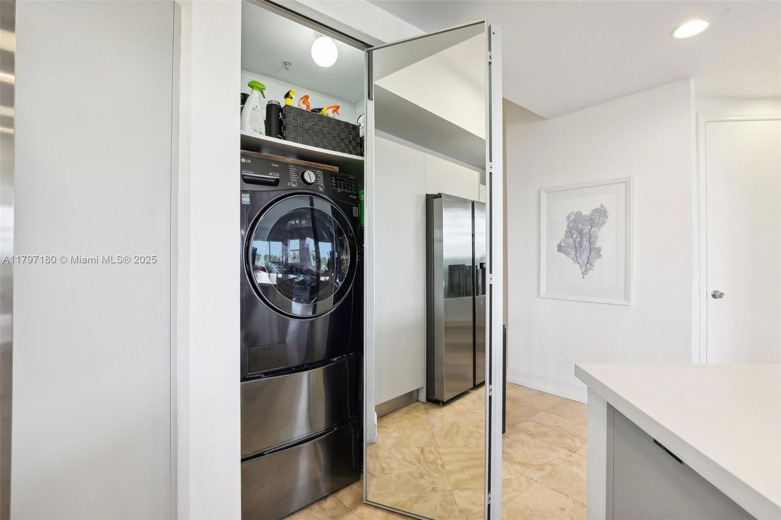 Real estate property located at 19900 Country Club Dr #402, Miami-dade, Turnberry Village So Towe, Aventura, FL