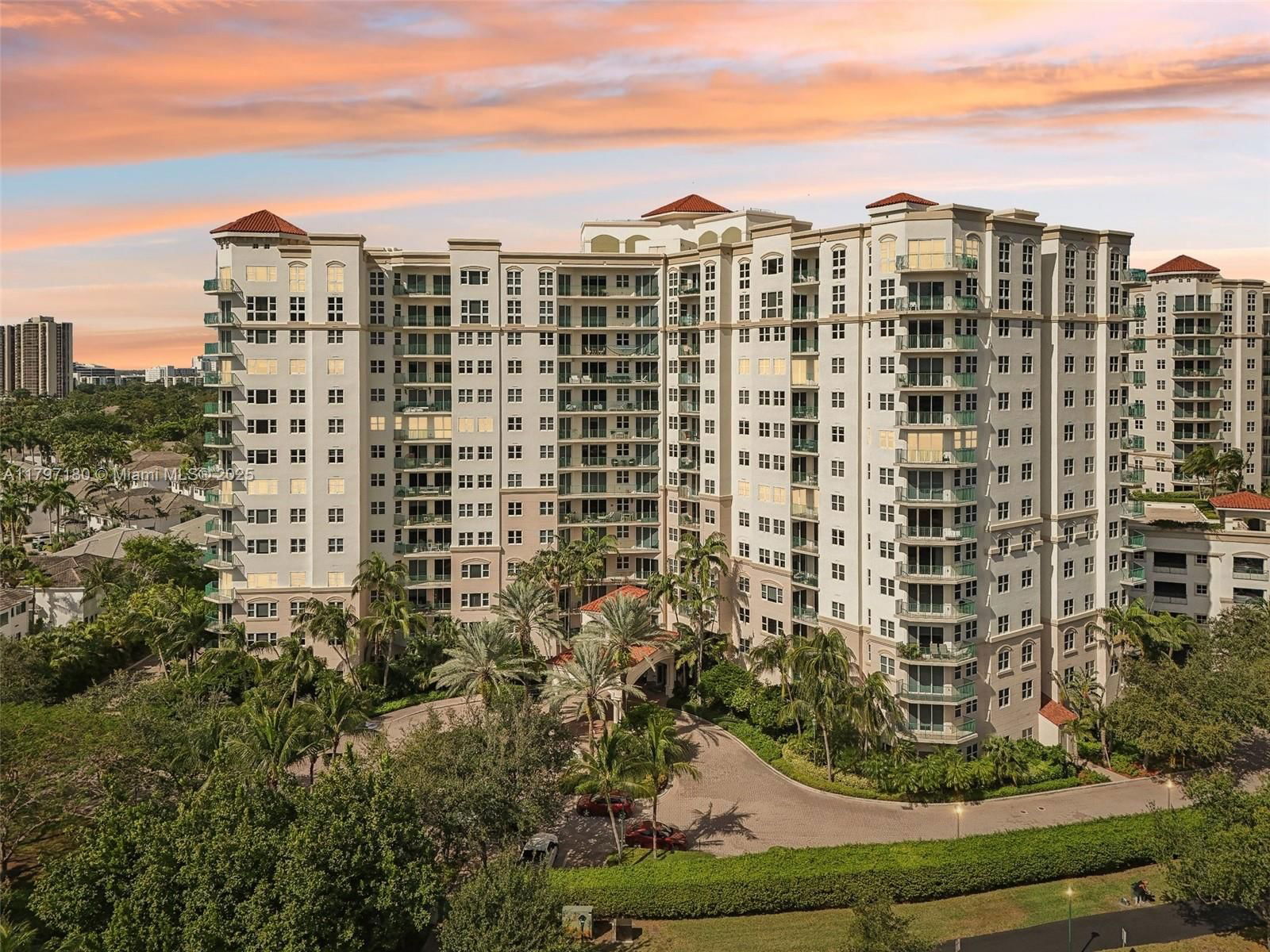 Real estate property located at 19900 Country Club Dr #402, Miami-dade, Turnberry Village So Towe, Aventura, FL