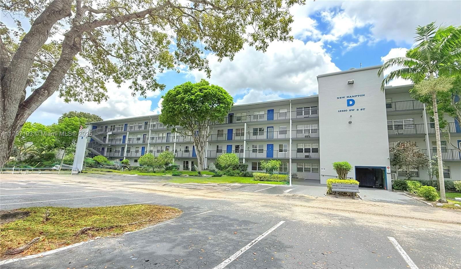 Real estate property located at 13450 3rd St #308D, Broward, New Hampton At Century Vi, Pembroke Pines, FL