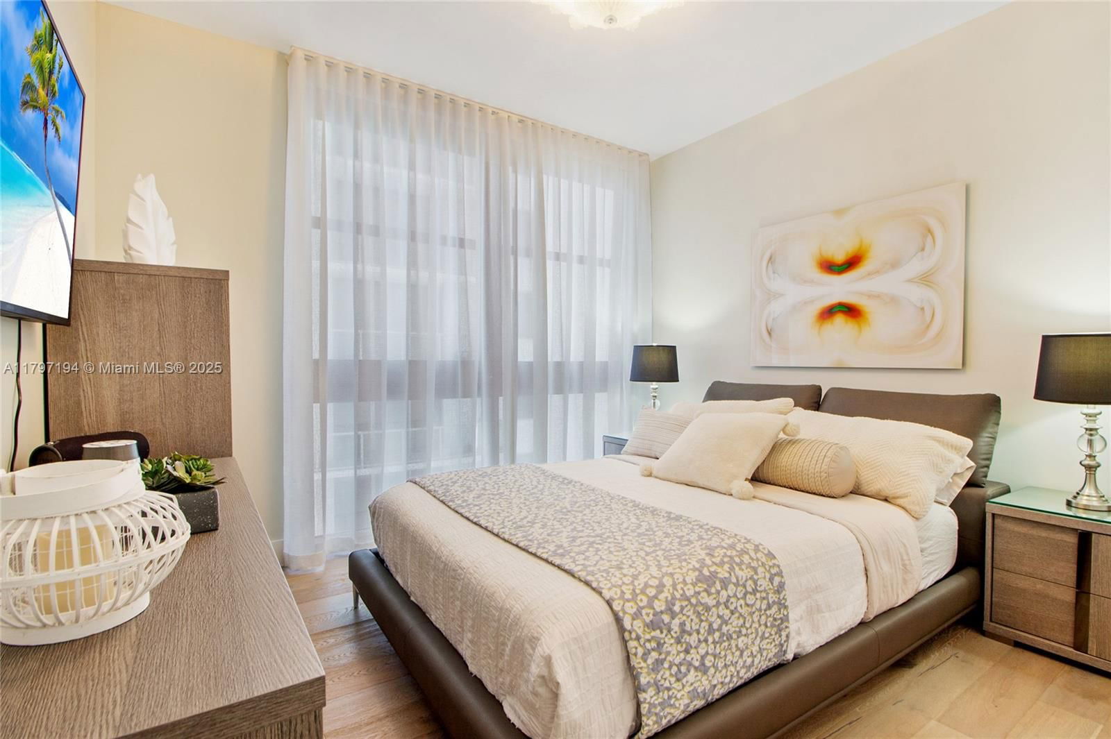Real estate property located at 1010 Brickell Ave #3105, Miami-dade, 1010 Brickell Condo, Miami, FL