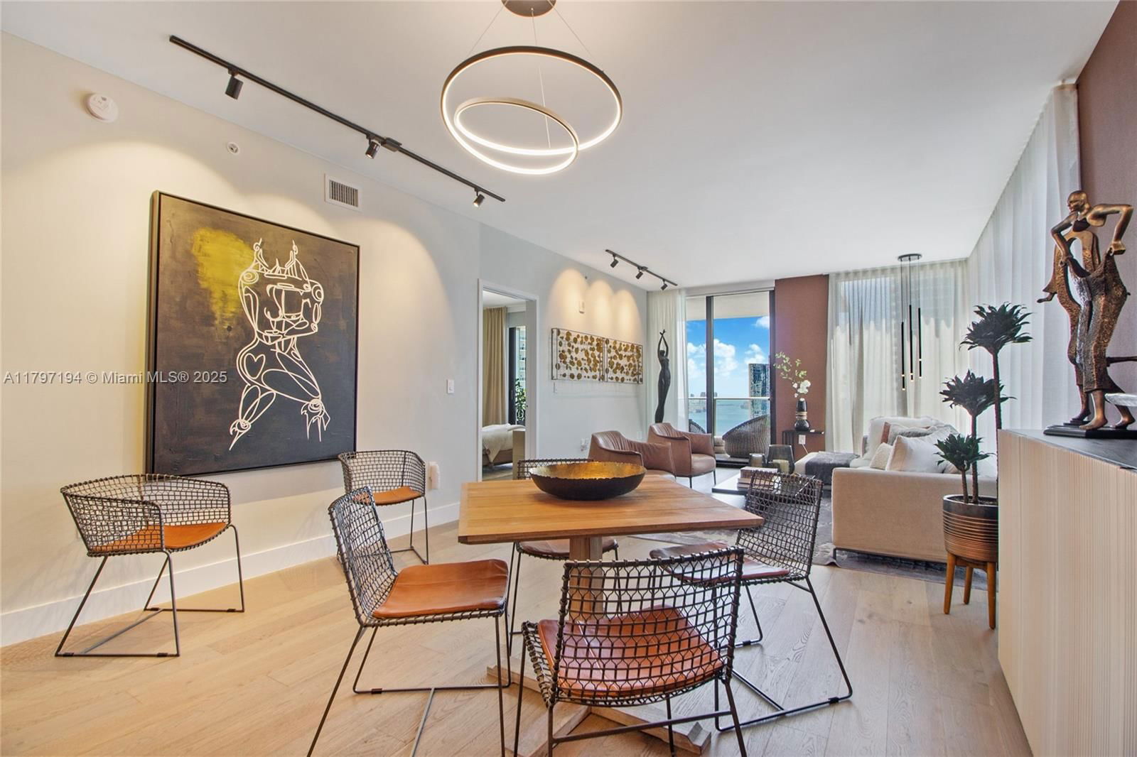 Real estate property located at 1010 Brickell Ave #3105, Miami-dade, 1010 Brickell Condo, Miami, FL