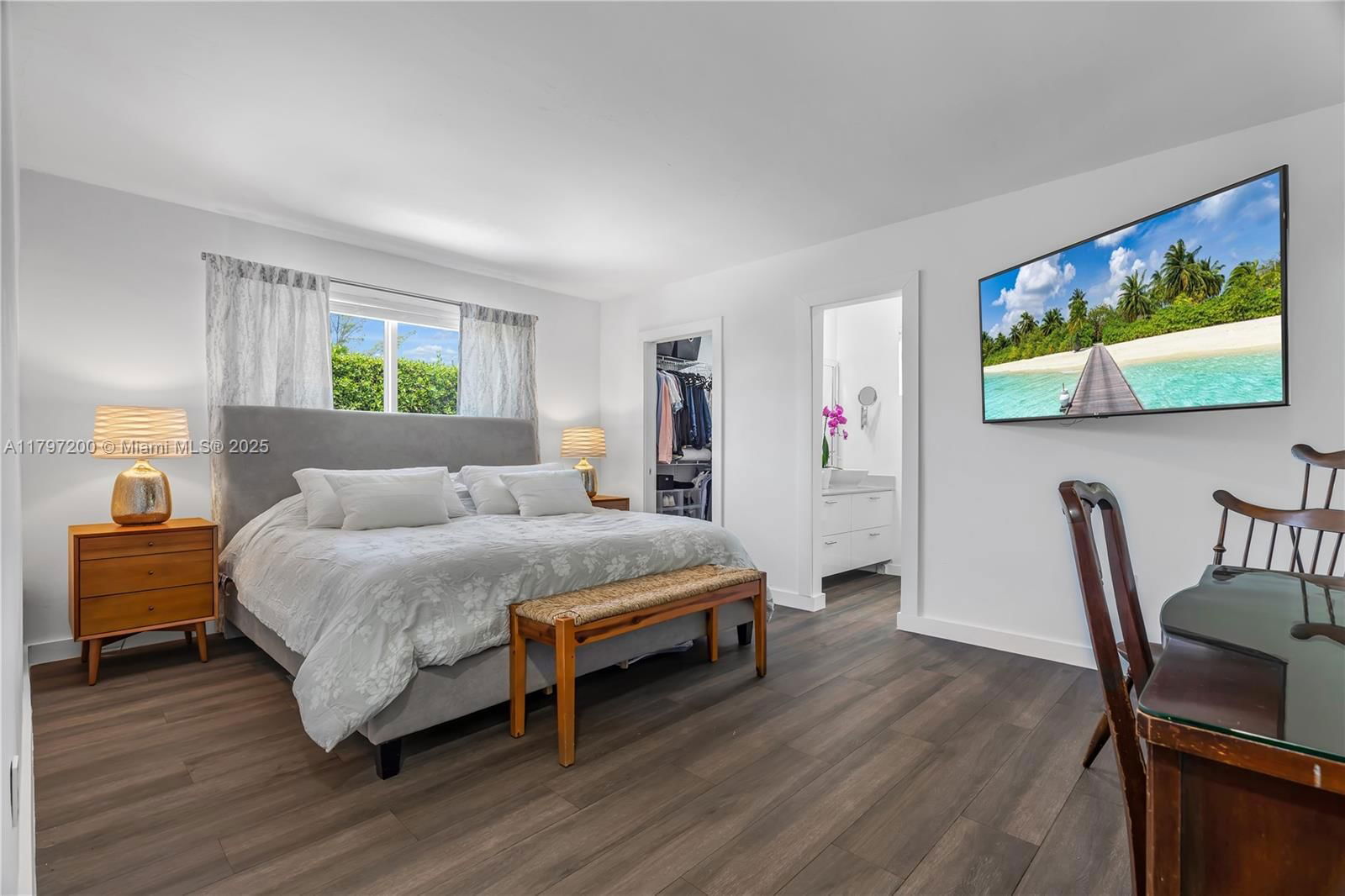 Real estate property located at 9621 59th Ter, Miami-dade, Darlington Manor 1st Addn, Miami, FL