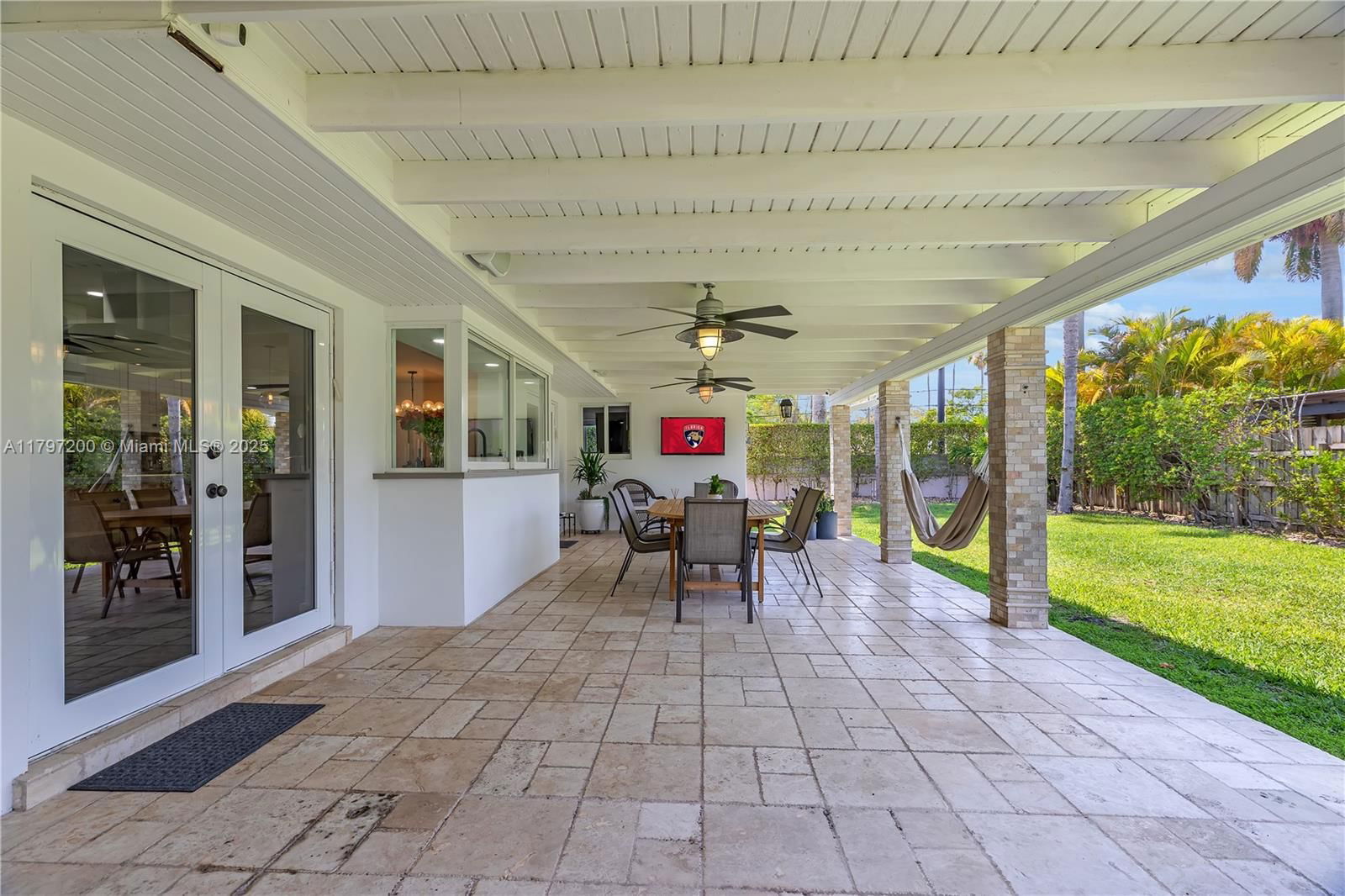 Real estate property located at 9621 59th Ter, Miami-dade, Darlington Manor 1st Addn, Miami, FL