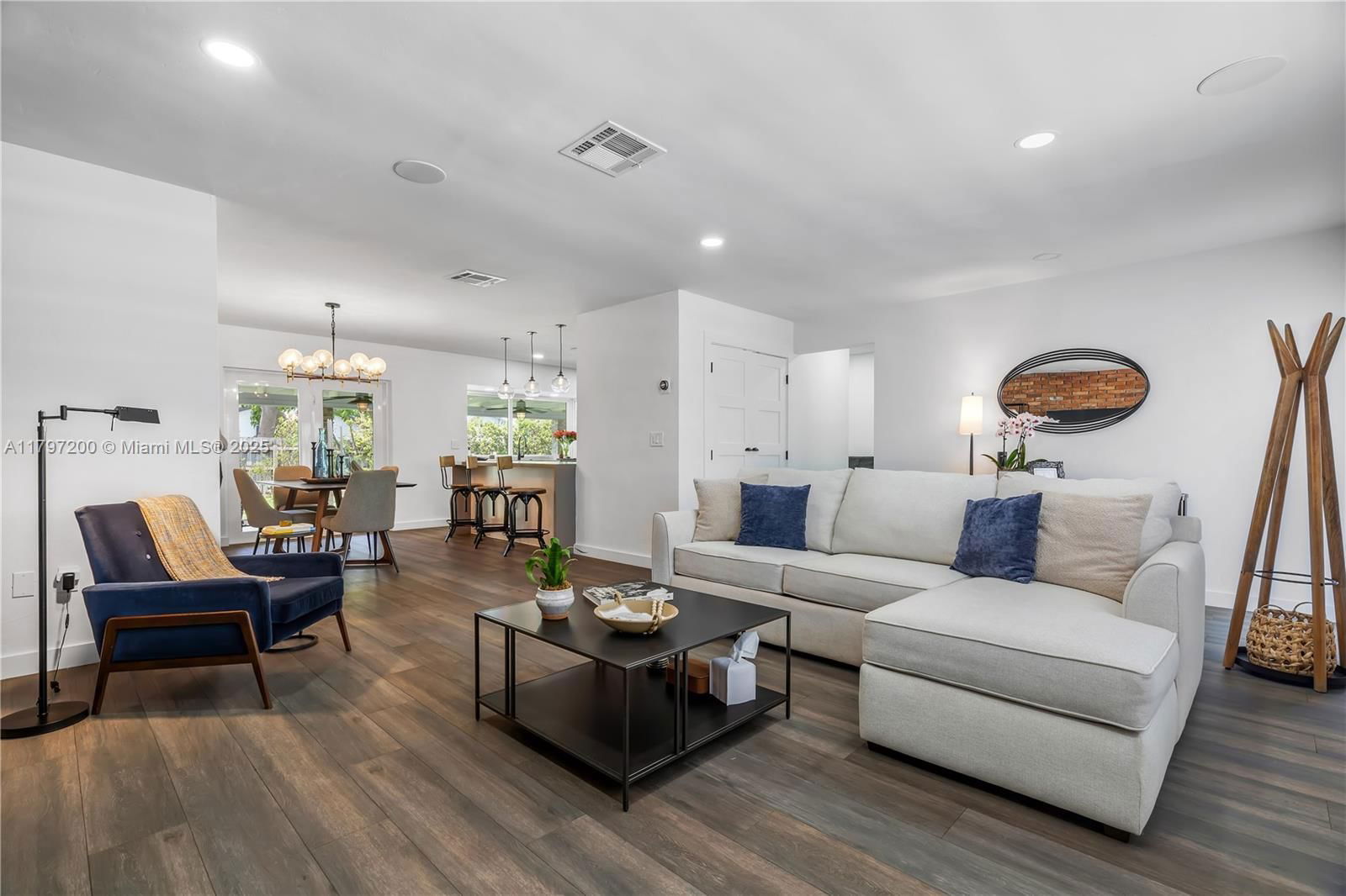 Real estate property located at 9621 59th Ter, Miami-dade, Darlington Manor 1st Addn, Miami, FL