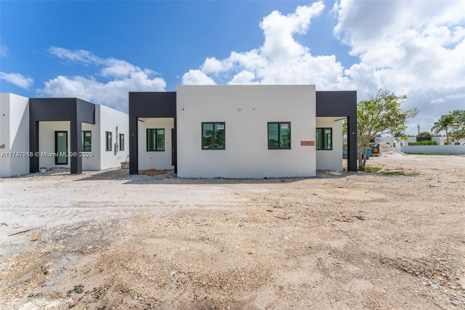 Real estate property located at 12330 219th St #12330, Miami-dade, Oak Shire Homes, Miami, FL