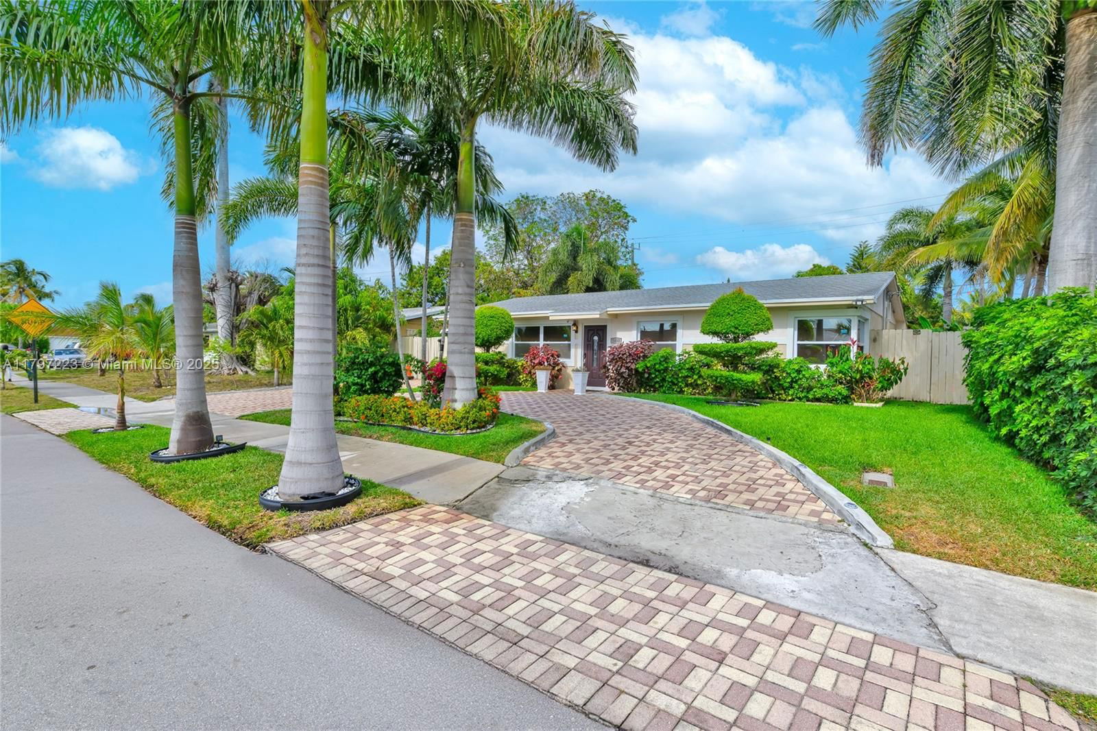 Real estate property located at 1480 5th Ave, Broward, North Broward Highlands S, Deerfield Beach, FL