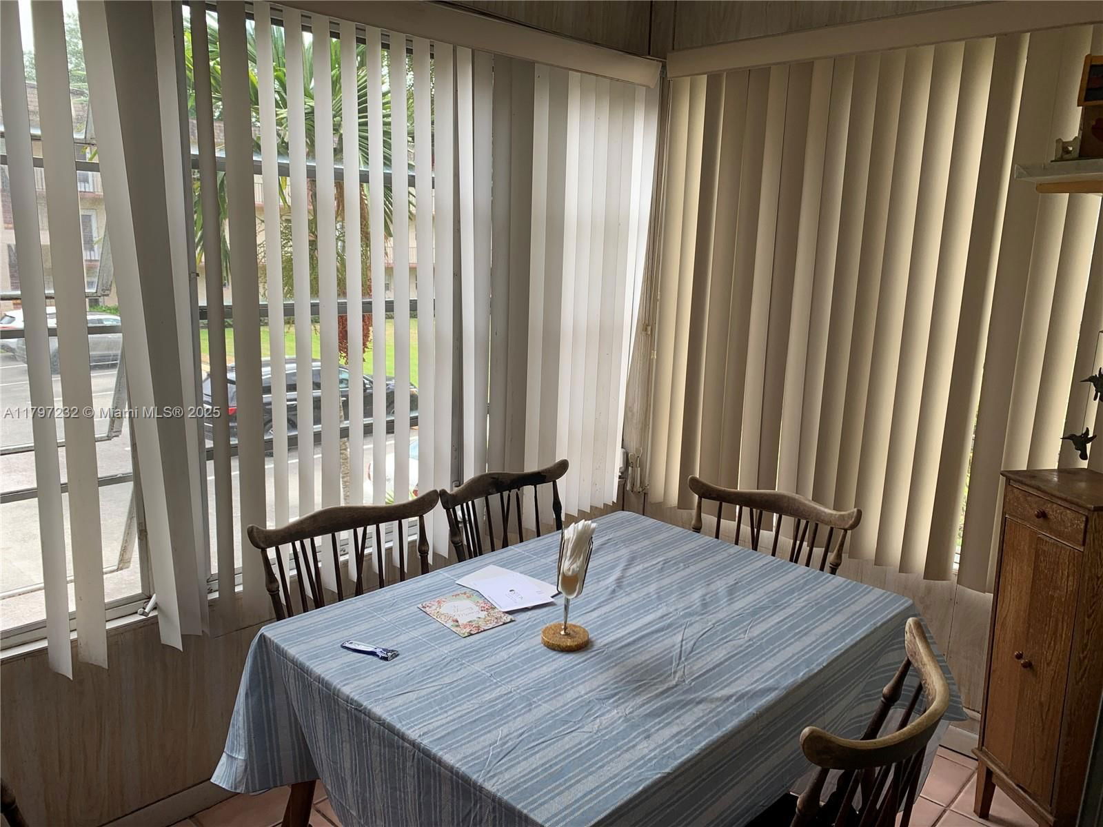 Real estate property located at 705 Lori Dr #204, Palm Beach, Lakeside Village Condo 7, Palm Springs, FL