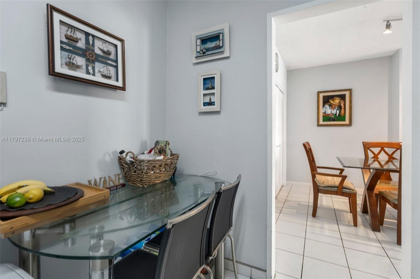 Real estate property located at 5601 Collins Ave #615, Miami-dade, The Pavilion Condo, Miami Beach, FL