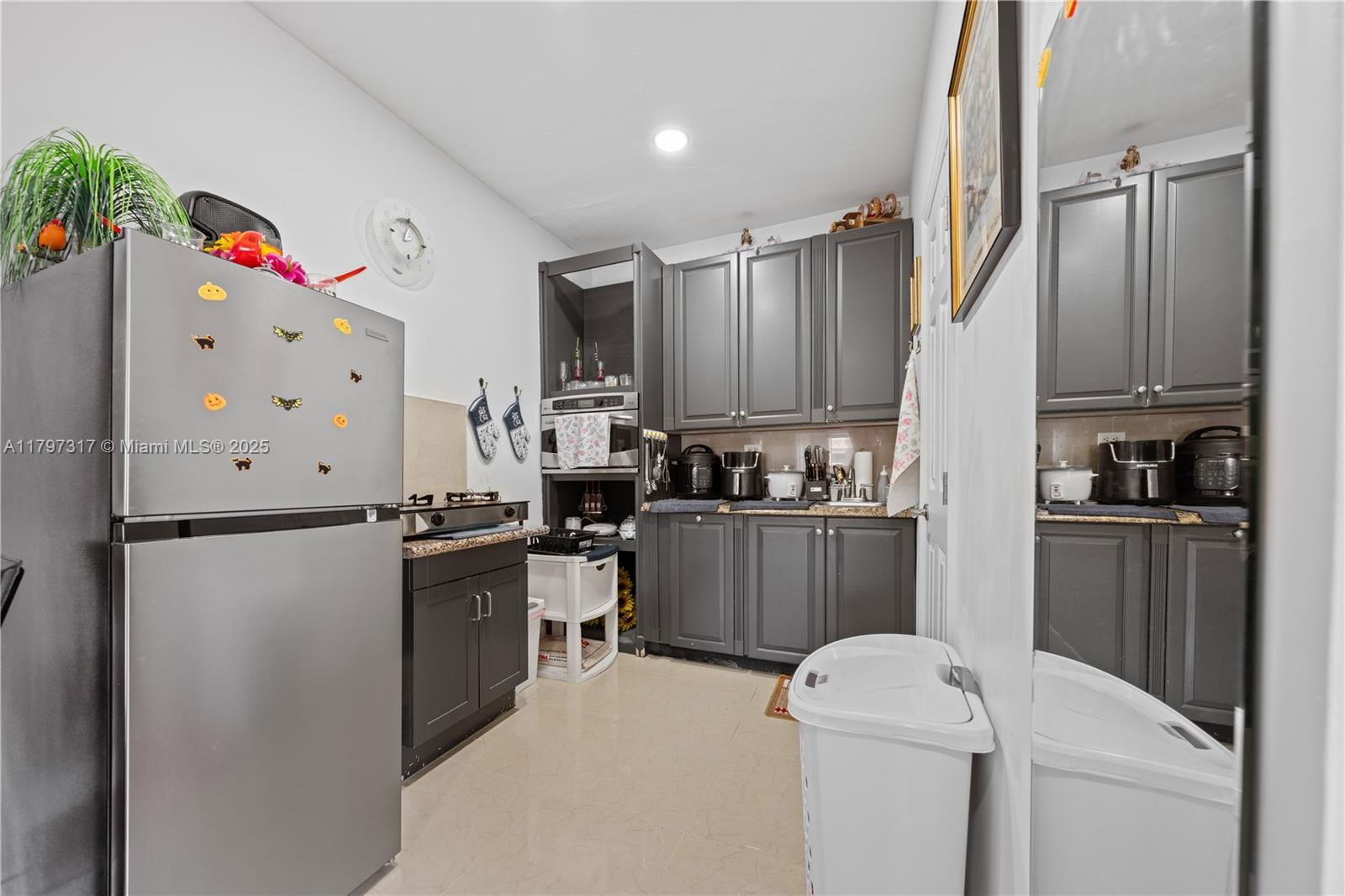 Real estate property located at 1730 97th Ct, Miami-dade, Westbrooke, Miami, FL