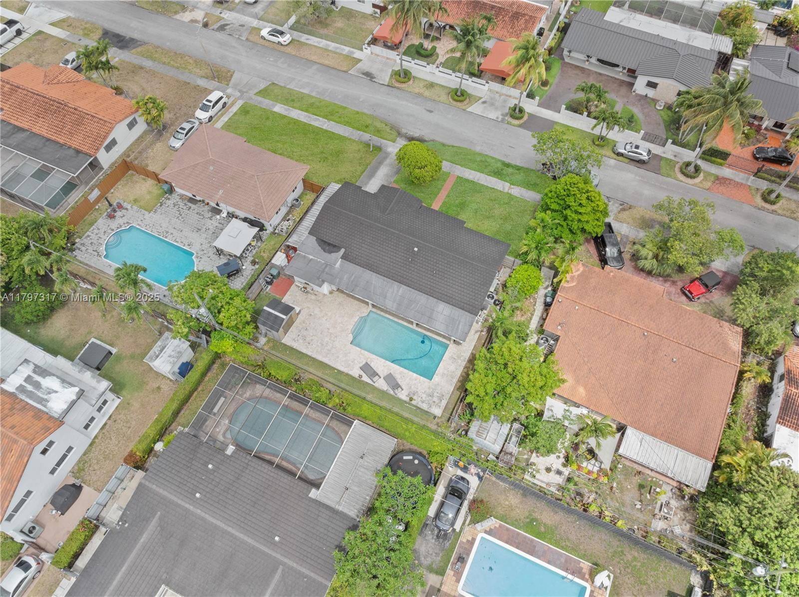Real estate property located at 1730 97th Ct, Miami-dade, Westbrooke, Miami, FL