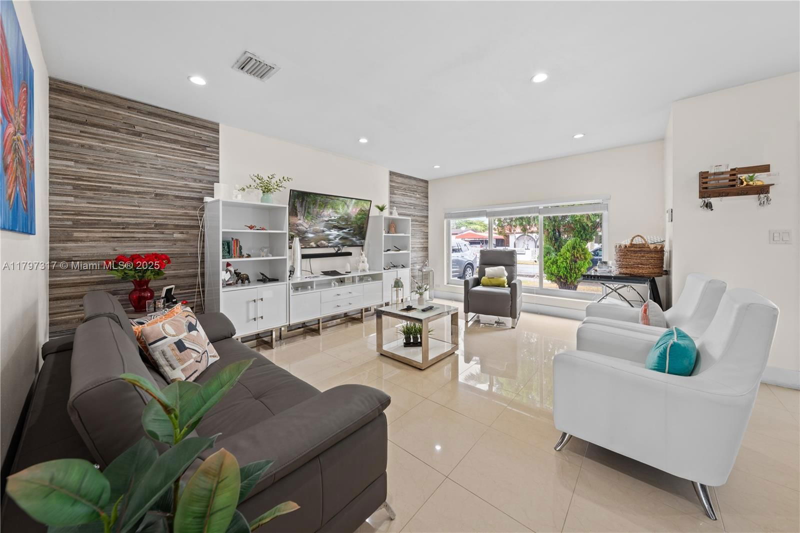 Real estate property located at 1730 97th Ct, Miami-dade, Westbrooke, Miami, FL