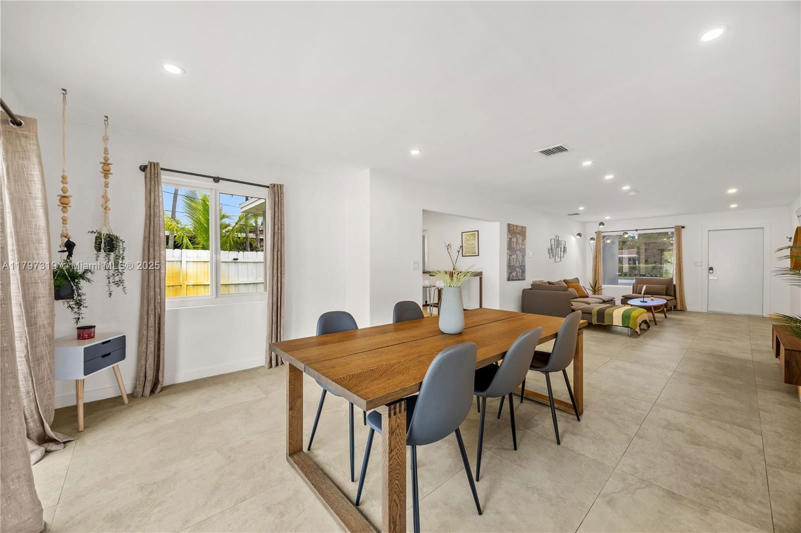 Real estate property located at 3246 Pierce St, Broward, Orangebrook Golf Estates, Hollywood, FL