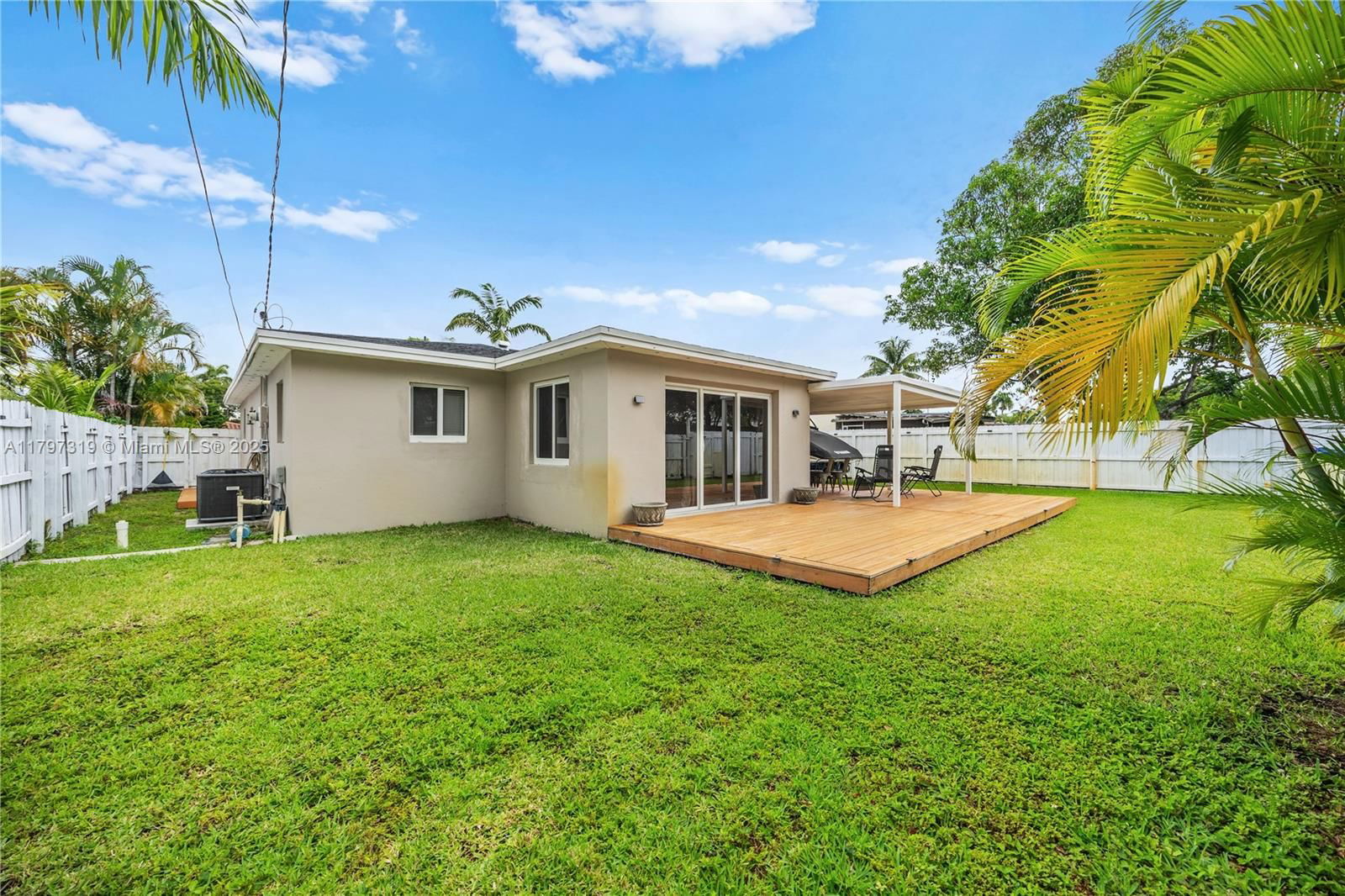 Real estate property located at 3246 Pierce St, Broward, Orangebrook Golf Estates, Hollywood, FL