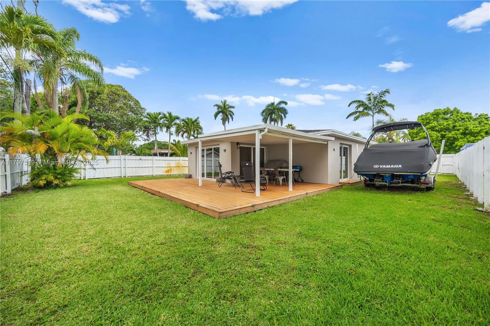 Real estate property located at 3246 Pierce St, Broward, Orangebrook Golf Estates, Hollywood, FL