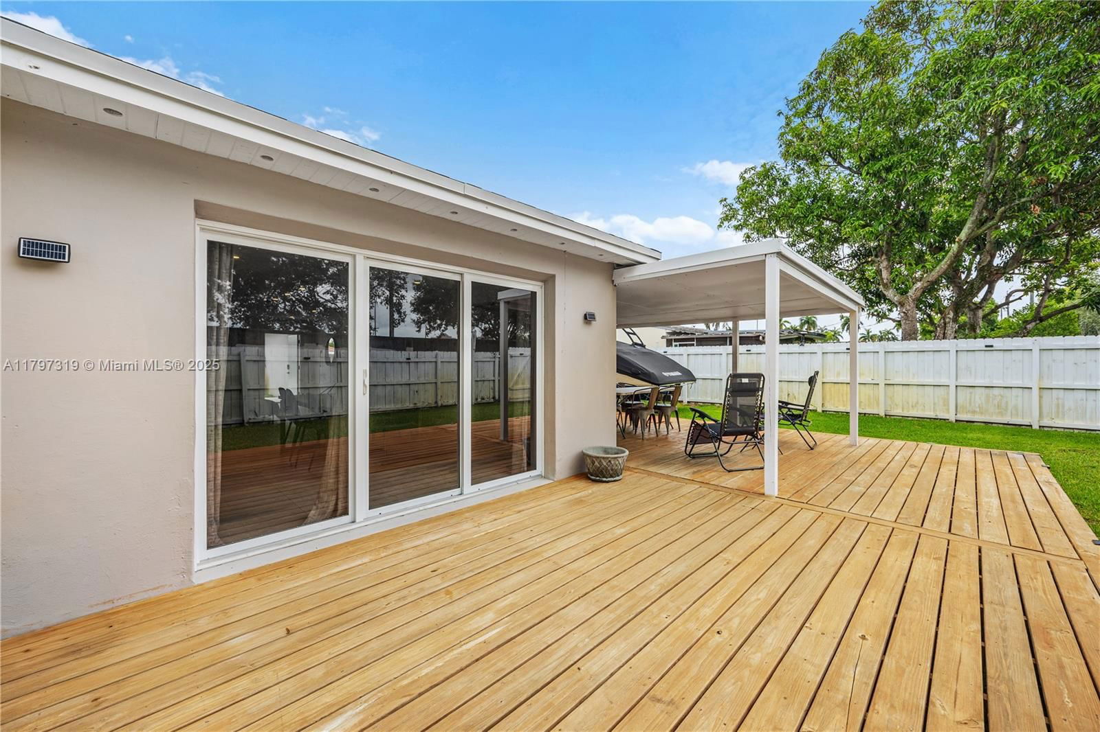Real estate property located at 3246 Pierce St, Broward, Orangebrook Golf Estates, Hollywood, FL