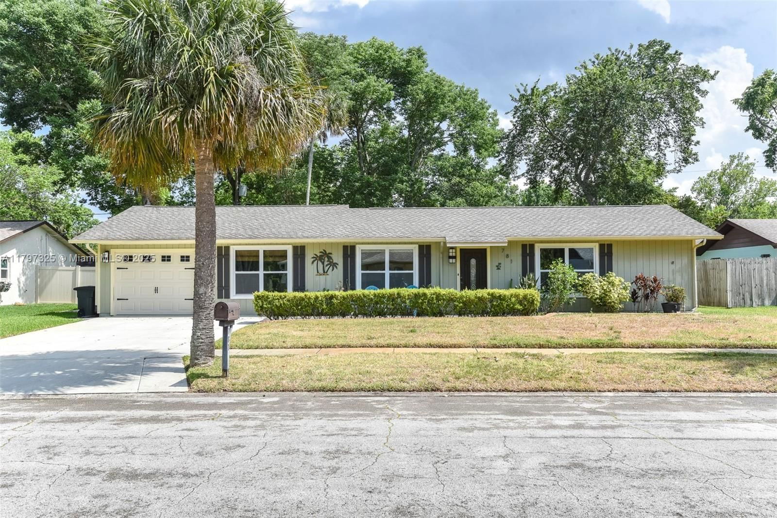 Real estate property located at 781 Little Pine Dr, Volusia, Big Tree Village Phase I, Daytona Beach, FL