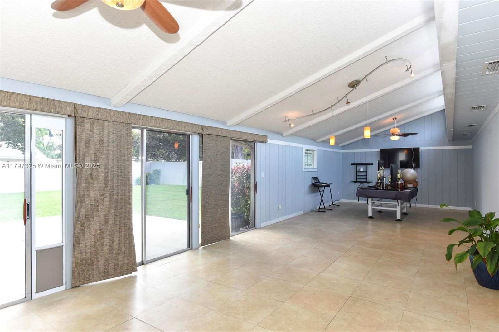 Real estate property located at 781 Little Pine Dr, Volusia, Big Tree Village Phase I, Daytona Beach, FL