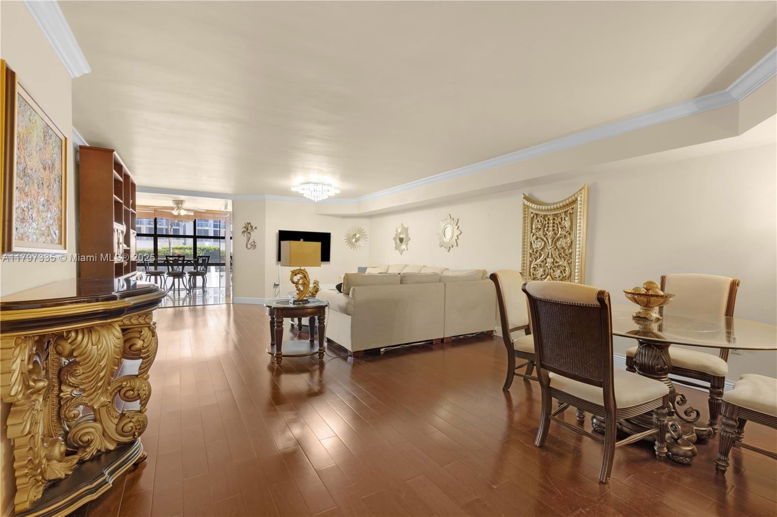 Real estate property located at 6423 Collins Ave #703, Miami-dade, Mar Del Plata Condo, Miami Beach, FL