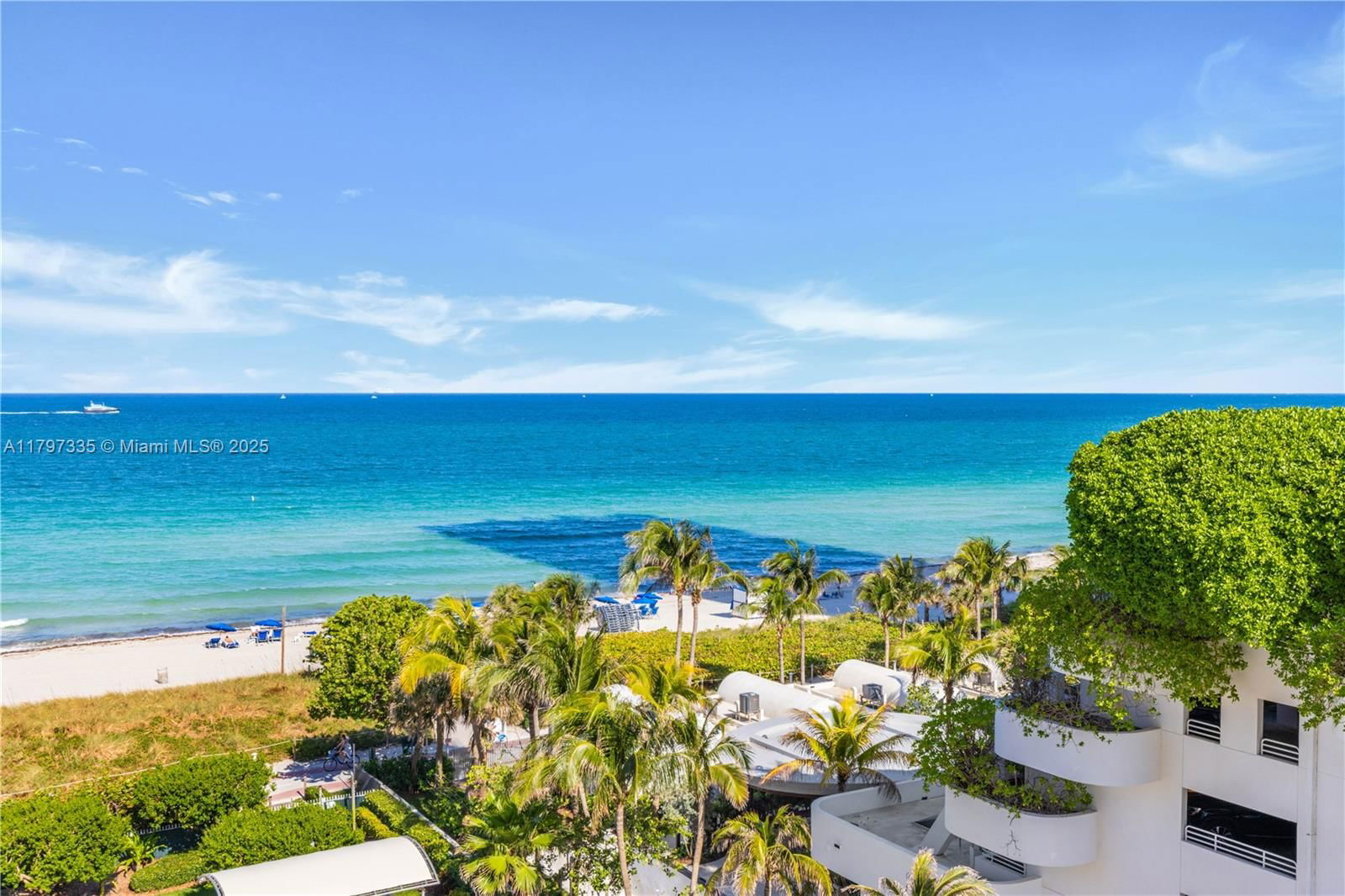 Real estate property located at 6423 Collins Ave #703, Miami-dade, Mar Del Plata Condo, Miami Beach, FL