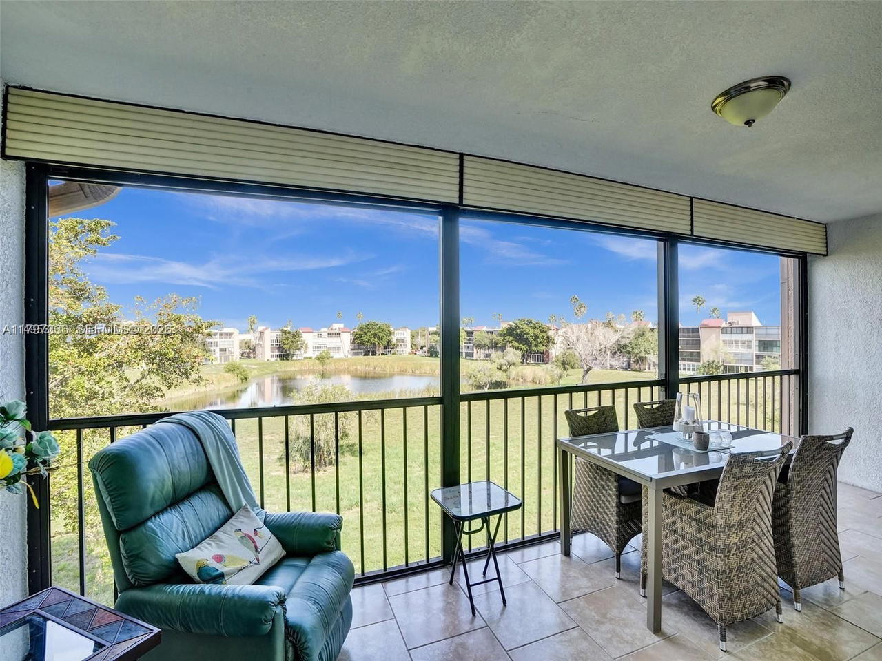 Real estate property located at 7431 1st St #407, Broward, Palm Lakes Condo, Margate, FL