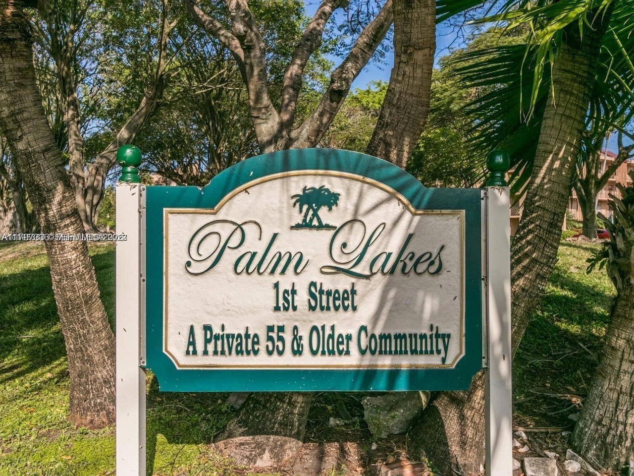 Real estate property located at 7431 1st St #407, Broward, Palm Lakes Condo, Margate, FL