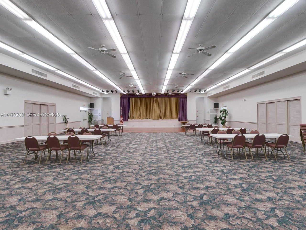 Real estate property located at 7431 1st St #407, Broward, Palm Lakes Condo, Margate, FL