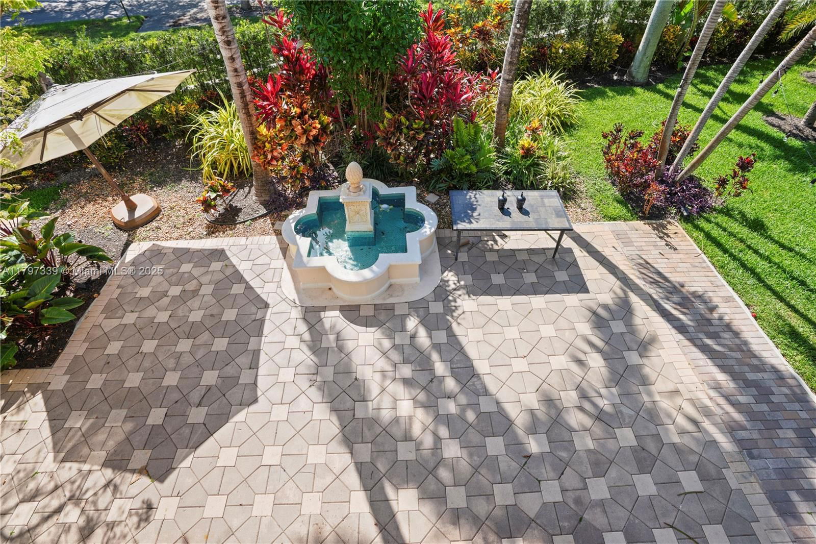Real estate property located at 18906 76th Ave, Miami-dade, Cutler Cay, Cutler Bay, FL