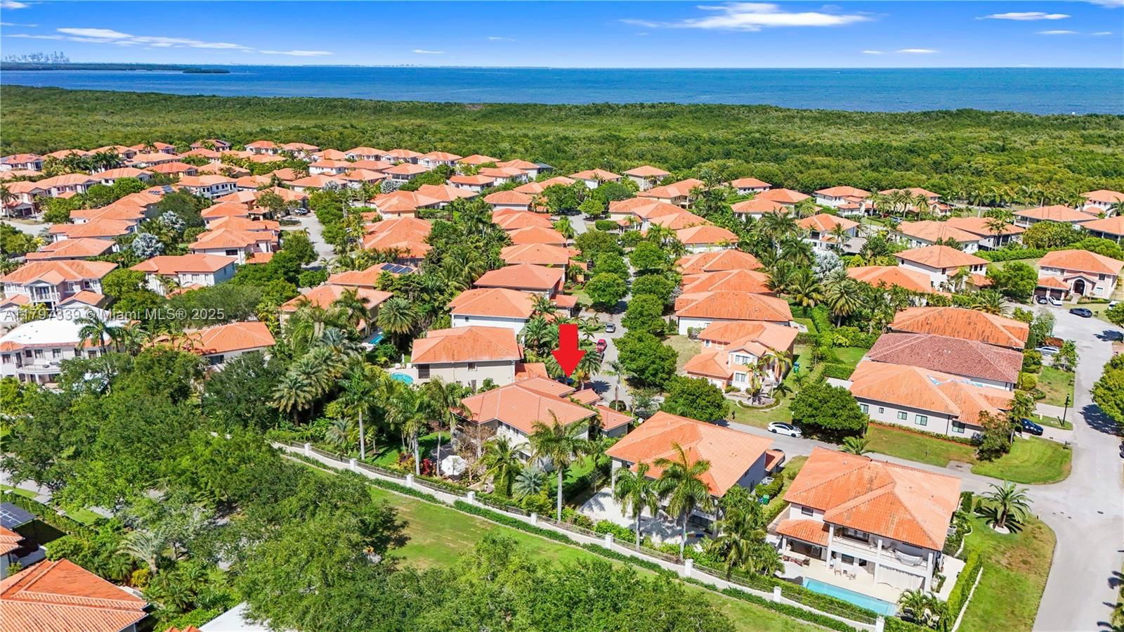 Real estate property located at 18906 76th Ave, Miami-dade, Cutler Cay, Cutler Bay, FL