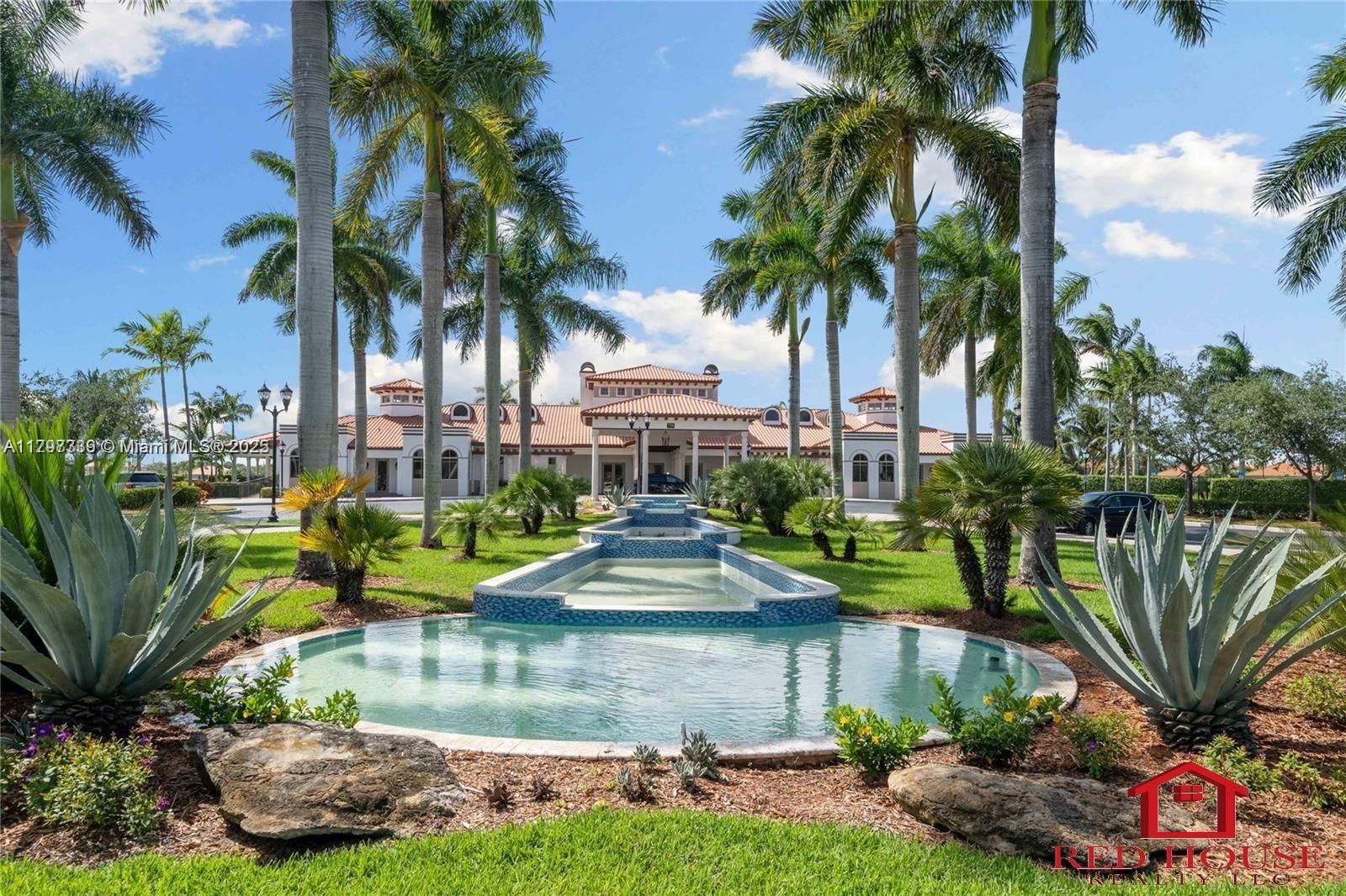 Real estate property located at 18906 76th Ave, Miami-dade, Cutler Cay, Cutler Bay, FL