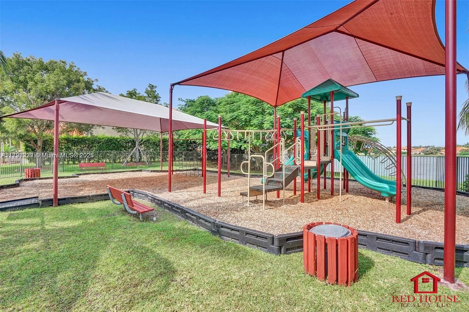 Real estate property located at 18906 76th Ave, Miami-dade, Cutler Cay, Cutler Bay, FL