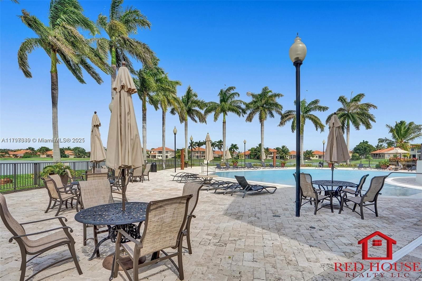 Real estate property located at 18906 76th Ave, Miami-dade, Cutler Cay, Cutler Bay, FL