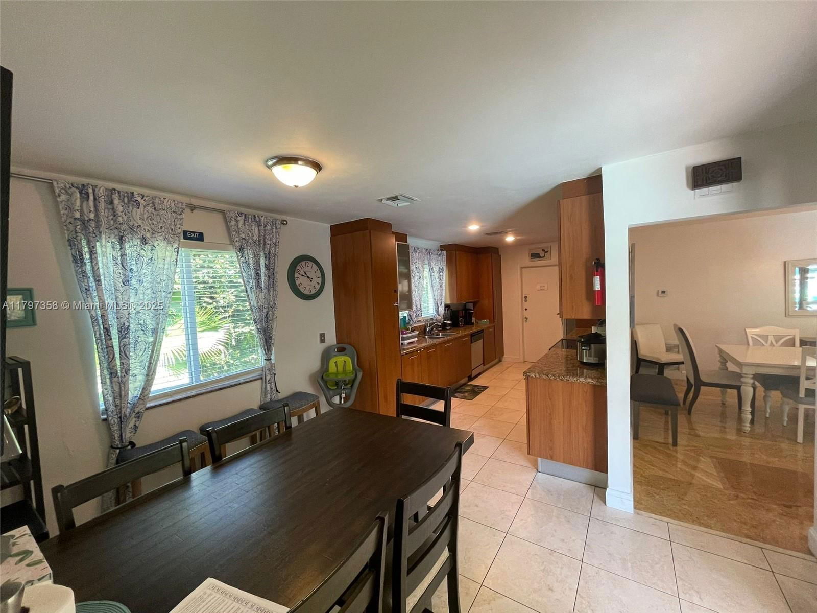 Real estate property located at 4410 Buchanan St, Broward, Hollywood Hills, Hollywood, FL