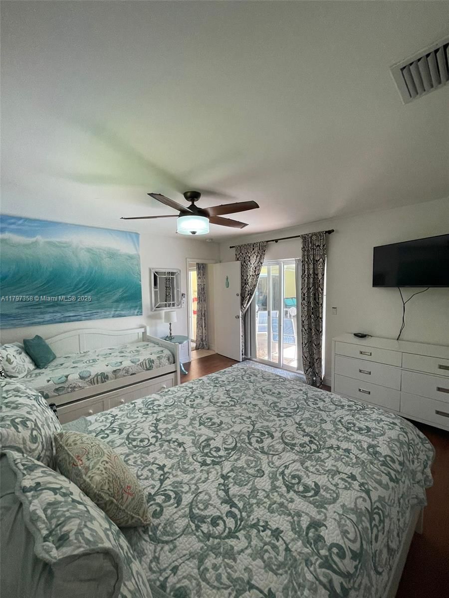 Real estate property located at 4410 Buchanan St, Broward, Hollywood Hills, Hollywood, FL
