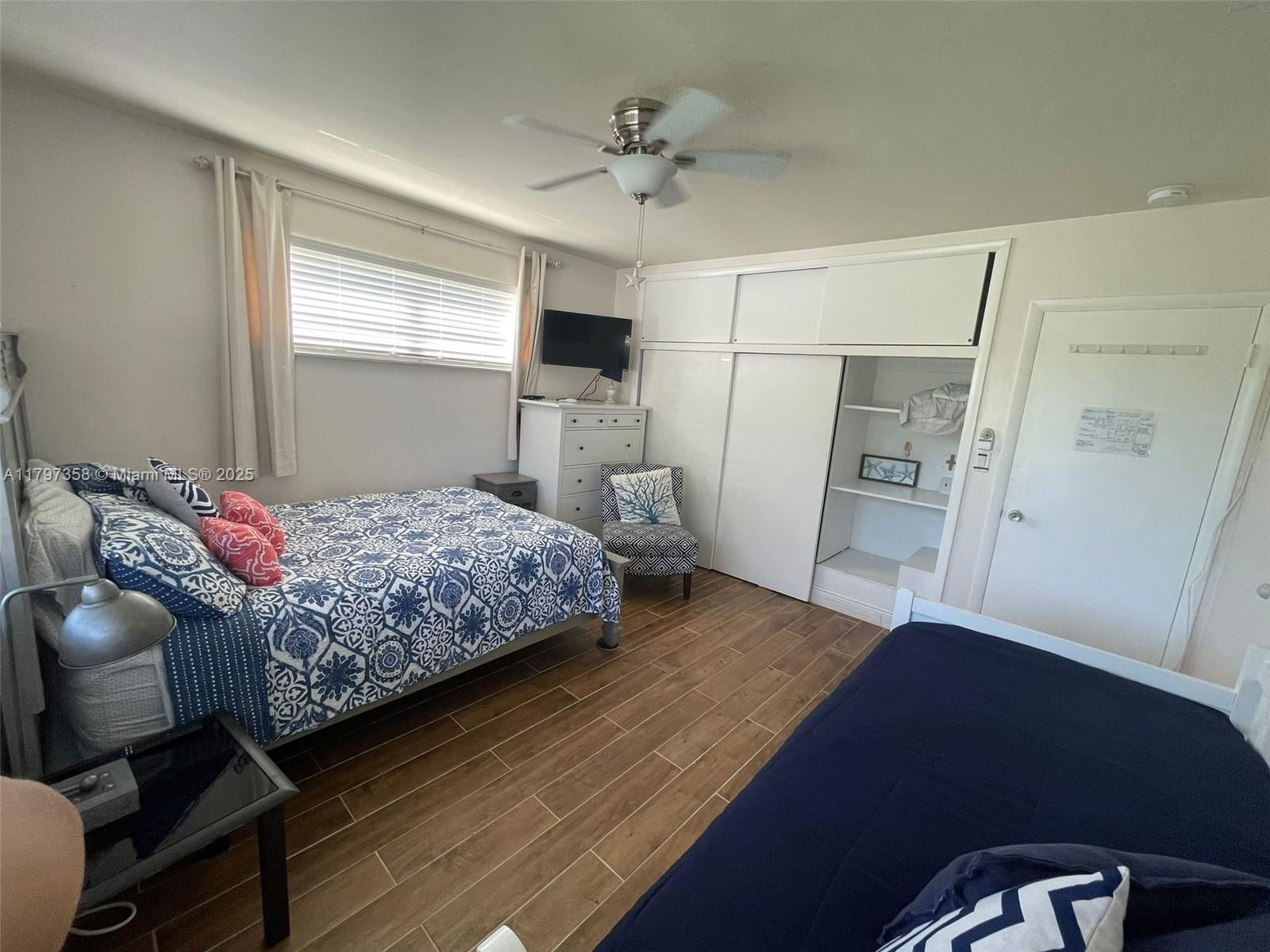 Real estate property located at 4410 Buchanan St, Broward, Hollywood Hills, Hollywood, FL