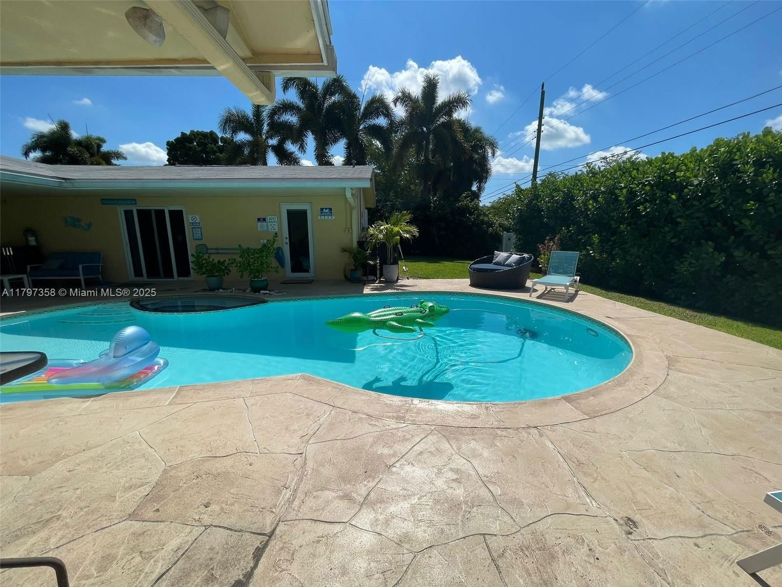 Real estate property located at 4410 Buchanan St, Broward, Hollywood Hills, Hollywood, FL