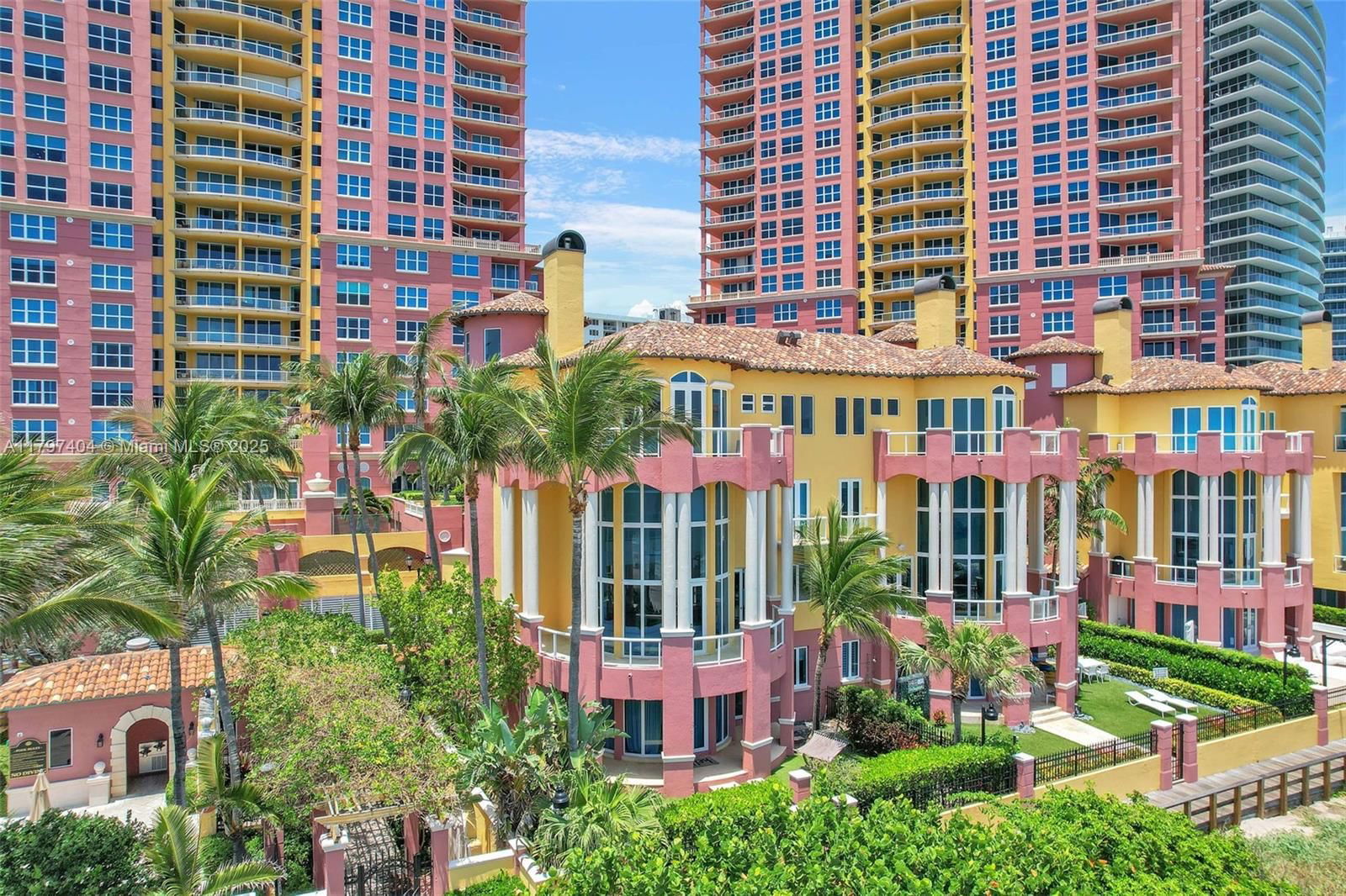 Real estate property located at 2120 Ocean Blvd VII, Broward, Palms-townhouses Condo, Fort Lauderdale, FL