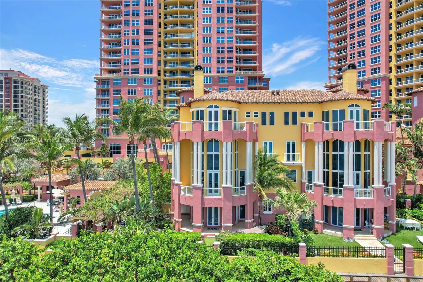 Real estate property located at 2120 Ocean Blvd VII, Broward, Palms-townhouses Condo, Fort Lauderdale, FL