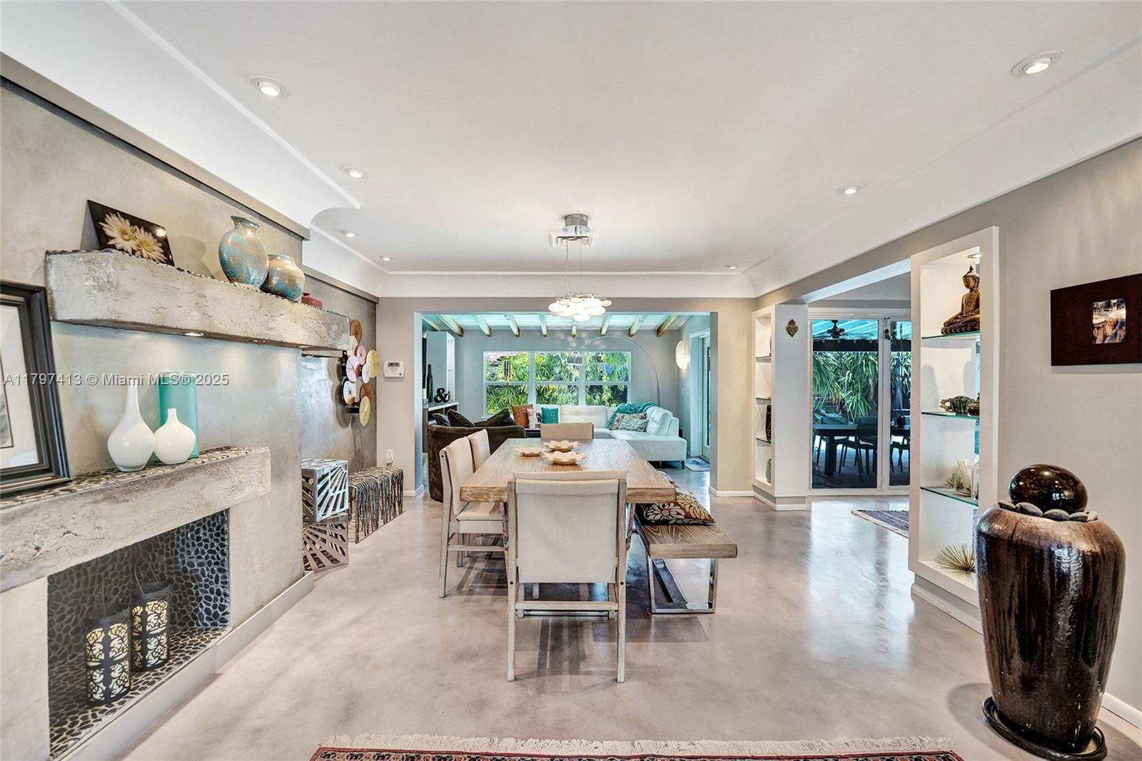 Real estate property located at 2213 17th Ave, Broward, Middle River Manor, Wilton Manors, FL