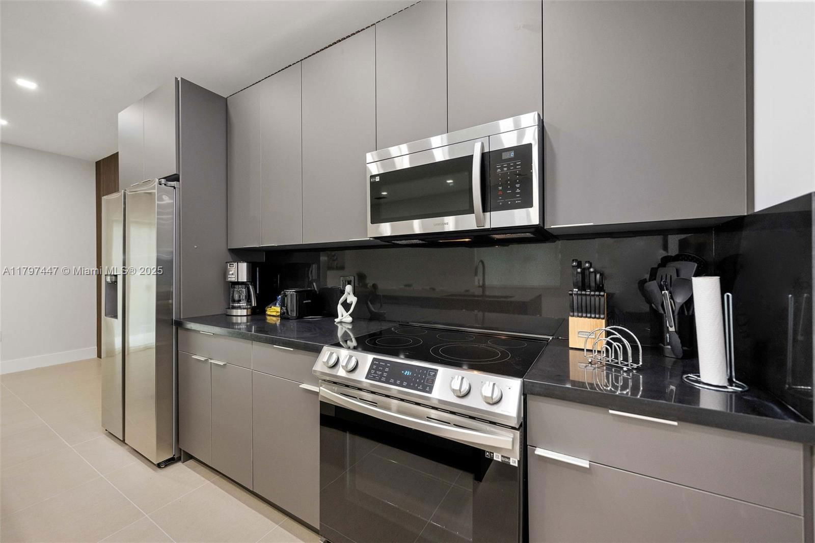Real estate property located at 1898 26th St, Miami-dade, Allapattah Homesites, Miami, FL